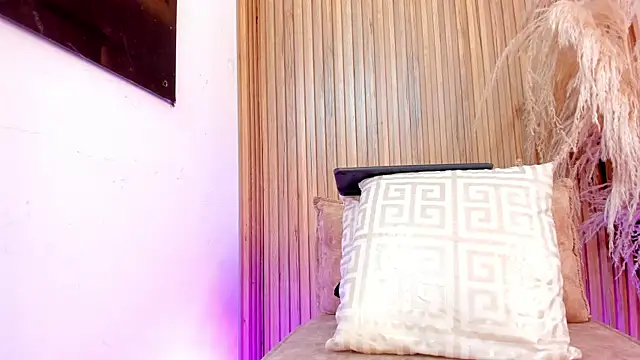 Snapshot of sofhiaa_adaams chatting on 02-08-26, 09:07 sofhiaa adaams online show from 02-08-26, 09:07