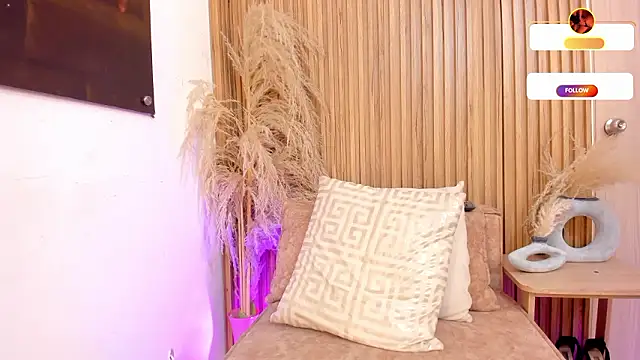 Snapshot of sofhiaa_adaams chatting on 02-19-26, 10:50 sofhiaa adaams online show from 02-19-26, 10:50