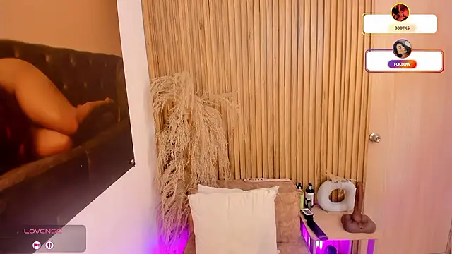 Snapshot of sofhiaa_adaams chatting on 03-03-26, 10:37 sofhiaa adaams online show from 03-03-26, 10:37