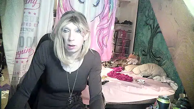 Ombeline1 online show from 02-13-25, 05:58