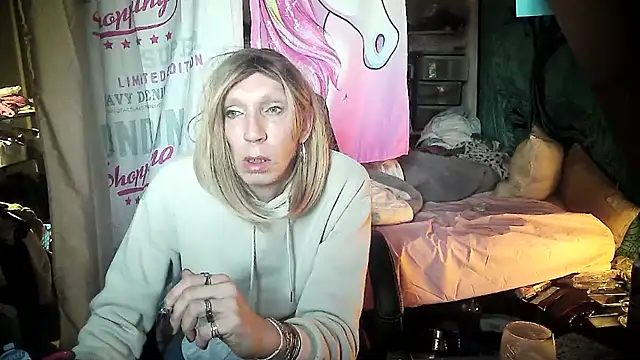 Ombeline1 online show from 02-23-25, 07:11