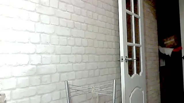 hornymommy69  online show from 10-26-25, 08:04