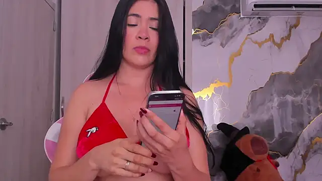 Snapshot of MorganAbbiie_ chatting on 10-23-25, 08:07 MorganAbbiie online show from 10-23-25, 08:07