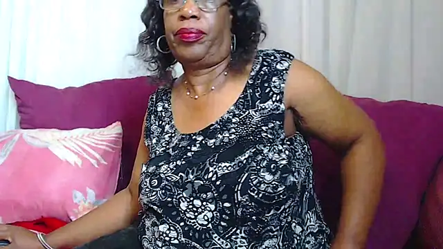 Snapshot of Freakyassnwildx chatting on 11-27-25, 02:41 Freakyassnwildx online show from 11-27-25, 02:41