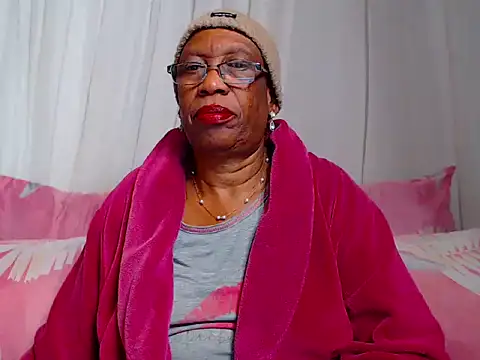 Freakyassnwildx online show from 06-12-26, 08:57