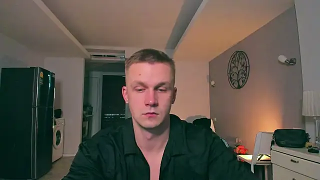 Samuel Andrew online show from 10-15-25, 04:45