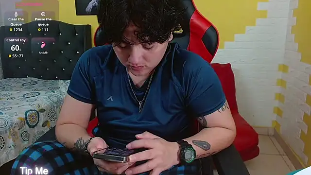 isabeautyx19 online show from 03-10-26, 03:00