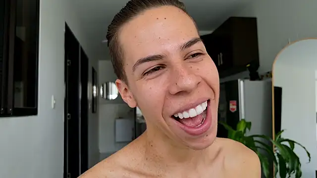 grey   27 online show from 02-20-25, 04:57