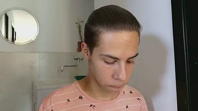 grey   27 online show from 03-06-25, 08:16