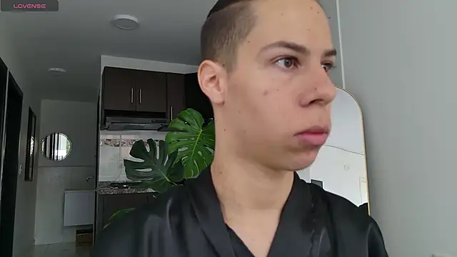 grey   27 online show from 10-08-25, 12:03