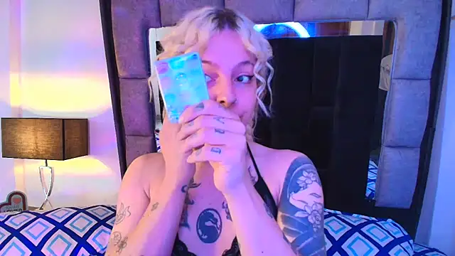 Bonnie vega online show from 02-16-25, 07:49