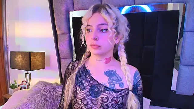 Bonnie vega online show from 03-16-25, 03:06