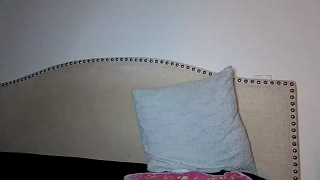 xoxcatt online show from 02-01-26, 07:51