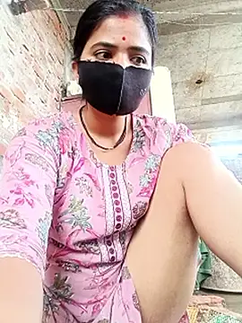 Snapshot of Mamta_Chaterjee chatting on 06-14-26, 02:24 Mamta Chaterjee online show from 06-14-26, 02:24