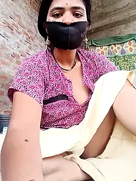 Snapshot of Mamta_Chaterjee chatting on 07-10-26, 01:10 Mamta Chaterjee online show from 07-10-26, 01:10