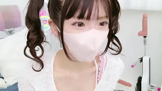 Snapshot of -minami- chatting on 02-28-25, 12:09 -minami- online show from 02-28-25, 12:09