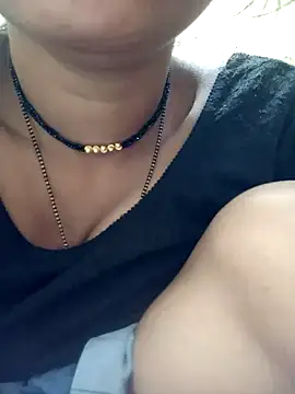 Hi Radhika online show from 01-24-25, 01:35