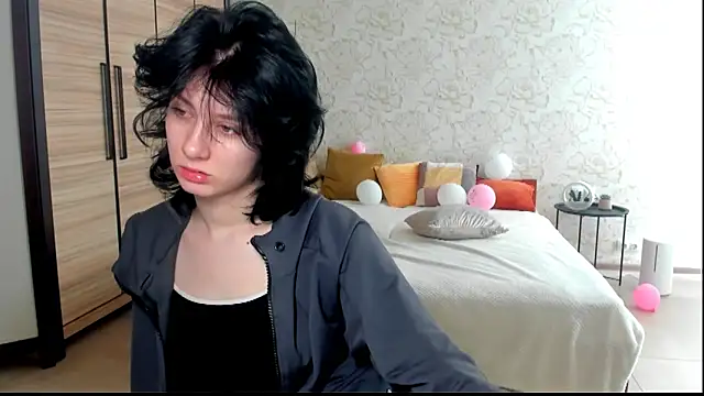 JulisSweet online show from 03-14-25, 07:26