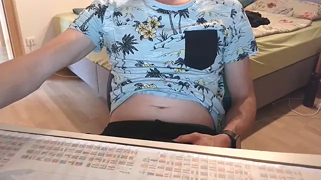 Snapshot of SissyStefanie chatting on 07-07-26, 04:11 SissyStefanie online show from 07-07-26, 04:11