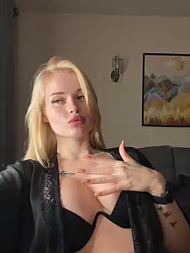 Vladamais online show from 11-05-25, 03:56