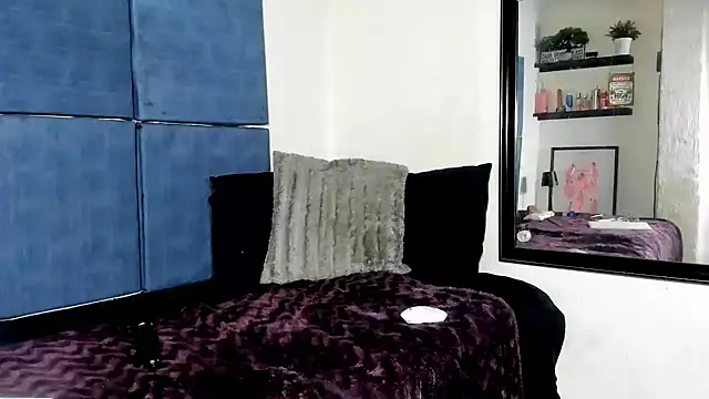 Ebonydollxx online show from 04-15-26, 04:58