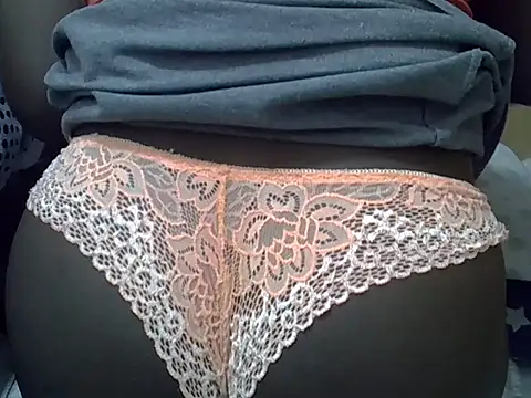 ebonyzoe online show from 05-01-26, 08:35