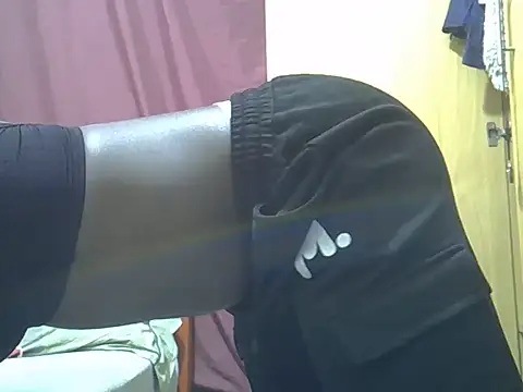 Snapshot of ebonyzoe chatting on 06-06-26, 03:50 ebonyzoe online show from 06-06-26, 03:50