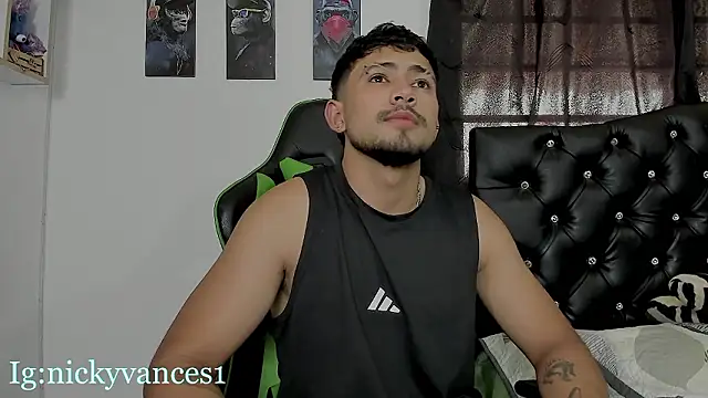 Snapshot of nicky_vances chatting on 02-23-26, 08:50 nicky vances online show from 02-23-26, 08:50
