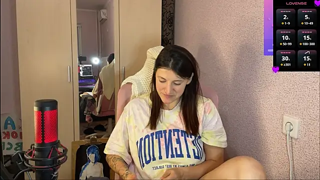 Katrin  kiss online show from 03-02-25, 06:51