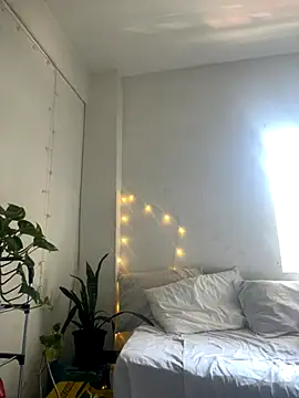 melisabunnny online show from 12-04-25, 12:14