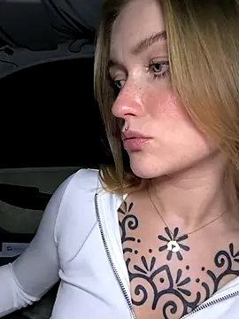 Goldloeckchen159 online show from 11-28-25, 09:06