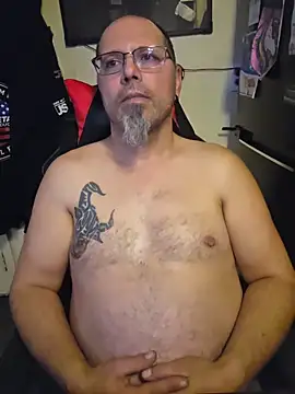 Snapshot of KrazyLegz chatting on 02-08-26, 06:44 KrazyLegz online show from 02-08-26, 06:44