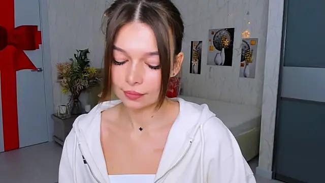 ContinentOfTranquility online show from 02-03-25, 04:04