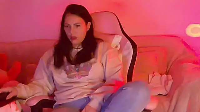 ReiyaRey online show from 12-20-25, 09:22