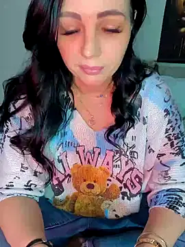 ReiyaRey online show from 02-04-26, 10:47