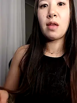 Snapshot of Japabaixinha chatting on 02-13-25, 03:50 Japabaixinha online show from 02-13-25, 03:50