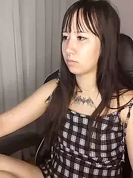 Snapshot of Japabaixinha chatting on 02-26-25, 04:03 Japabaixinha online show from 02-26-25, 04:03