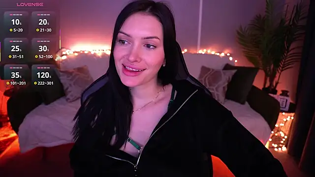 MilaSecrett online show from 03-19-26, 01:48