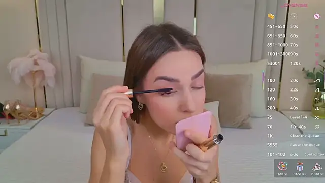 BellaHalles online show from 02-23-26, 05:38