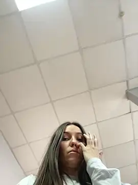 Snapshot of Jinna_milli chatting on 03-02-25, 11:18 Jinna milli online show from 03-02-25, 11:18