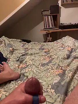 Snapshot of LivingLegend1978 chatting on 09-28-25, 05:18 LivingLegend1978 online show from 09-28-25, 05:18