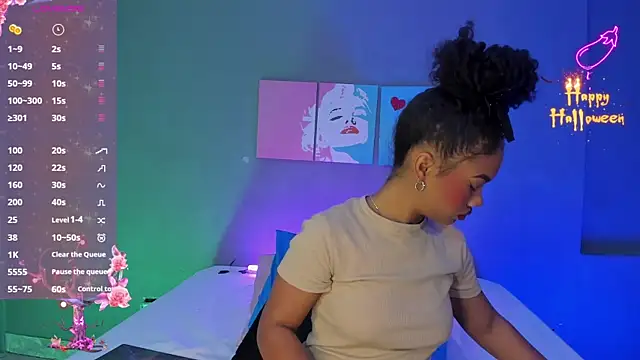 Snapshot of EmmaSmith06 chatting on 11-04-25, 05:12 EmmaSmith06 online show from 11-04-25, 05:12