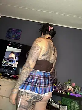 skinwalkingzombie online show from 06-27-26, 01:54