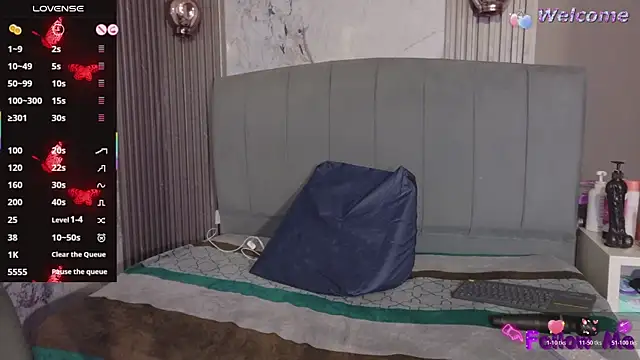 Danielaa a online show from 10-21-25, 12:00