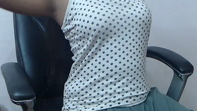 wildbabes online show from 01-20-25, 03:39