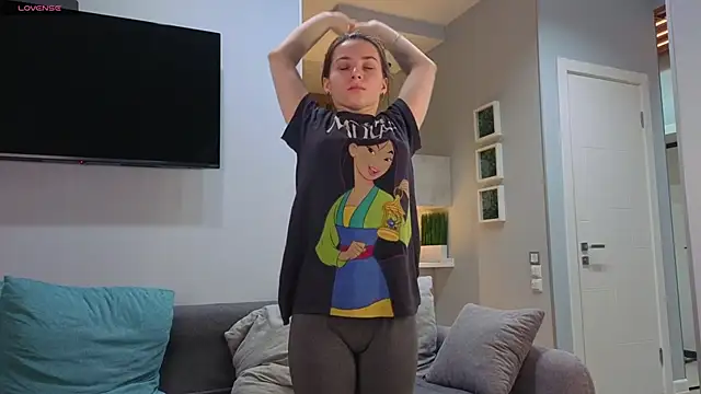 DonnaBurkee online show from 11-15-25, 04:21