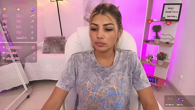 SALOOMEE   online show from 01-25-25, 05:19