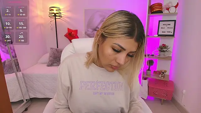 SALOOMEE   online show from 03-04-25, 12:01