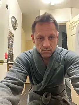 Yourhotboy 42 online show from 02-02-25, 05:48