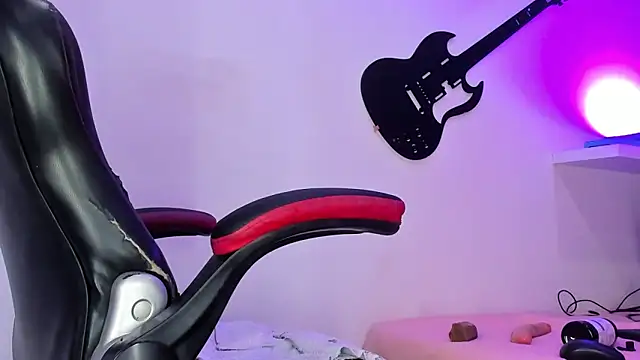 Snapshot of Sasha-sweet chatting on 11-29-25, 08:23 Sasha-sweet online show from 11-29-25, 08:23